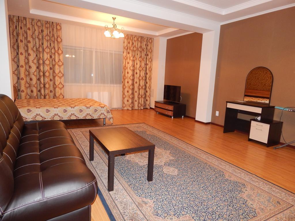 מלון Sky House Astana חדר תמונה