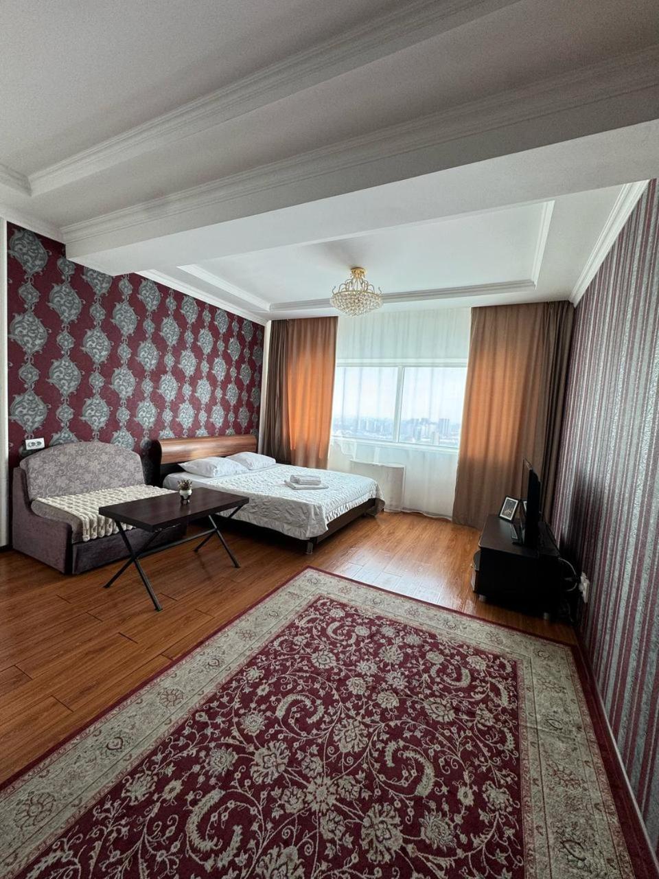 מלון Sky House Astana מראה חיצוני תמונה
