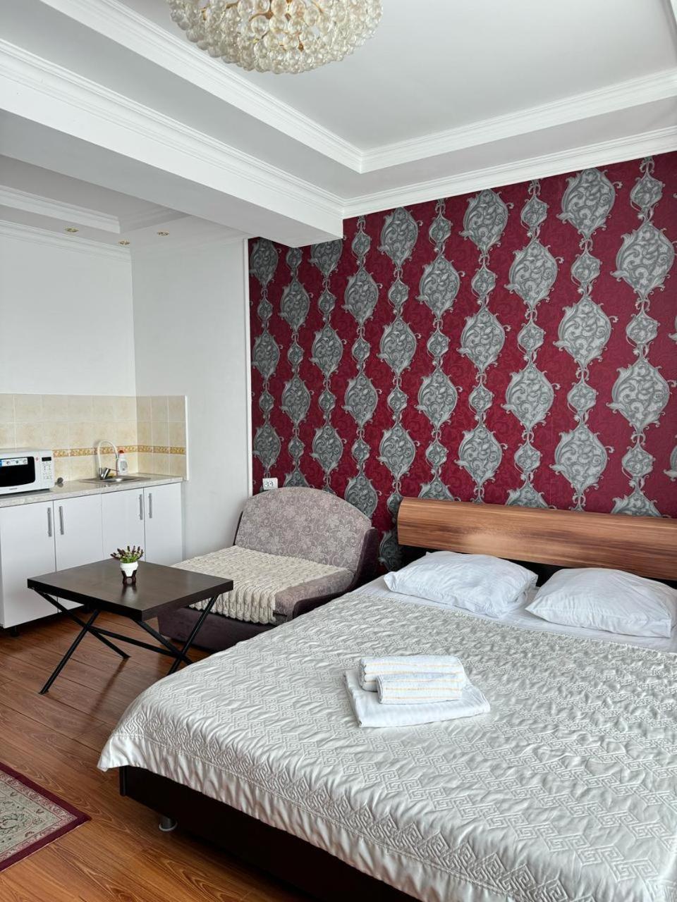 מלון Sky House Astana מראה חיצוני תמונה